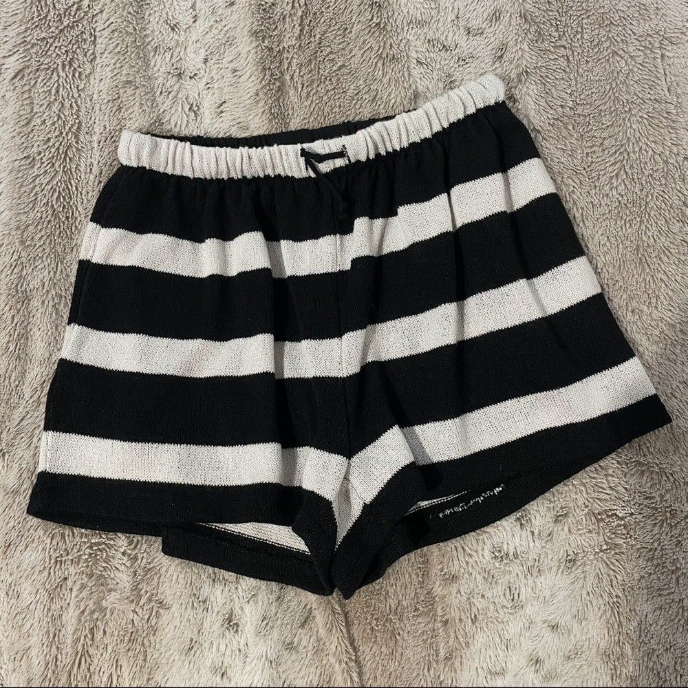 Zara Black and White Striped knit Shorts